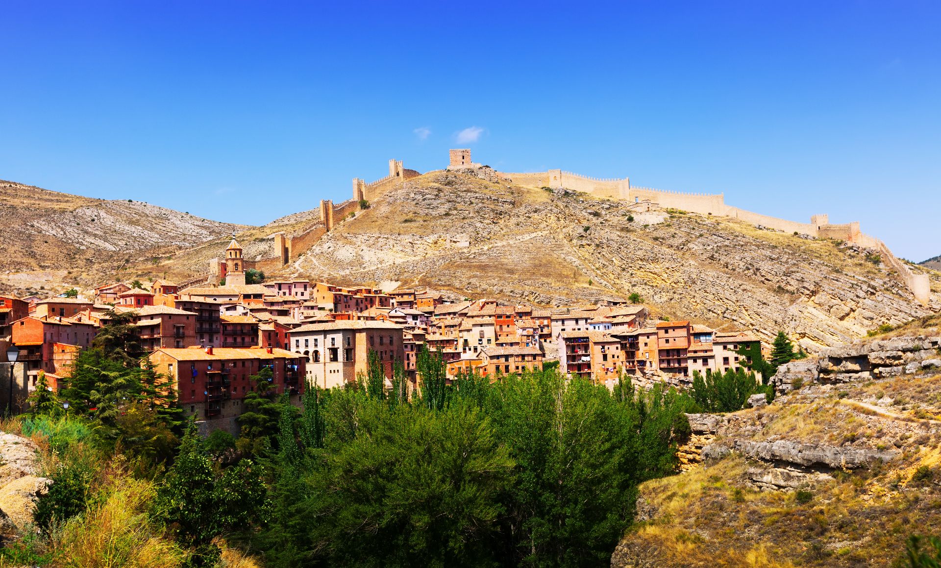 general-view-albarracin-summer (1).jpg